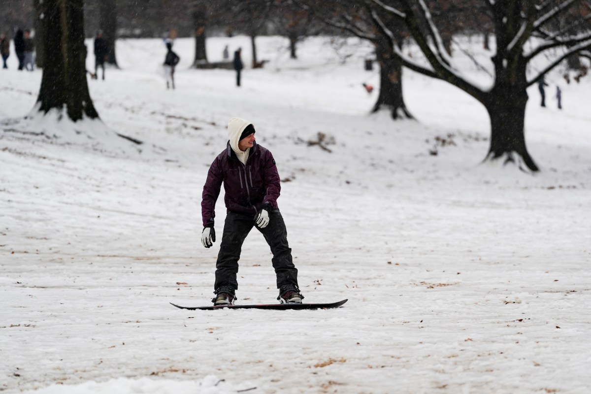 Winter Weather Warnings in 5 States As 8 Inches of Snow To Hit - Newsweek