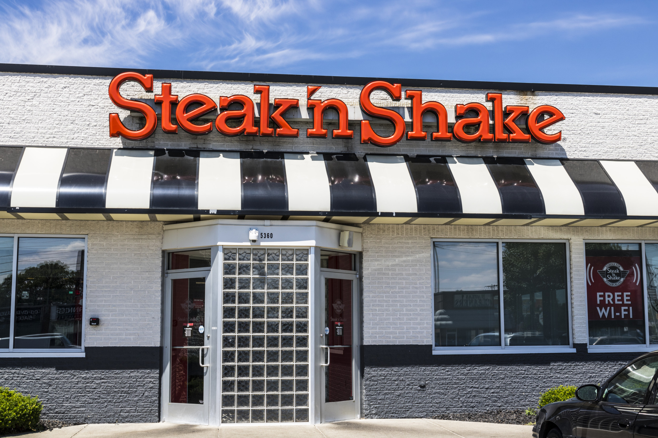 Steak ‘n Shake Announces Major Change to Fries in RFK Jr.–Backed Move