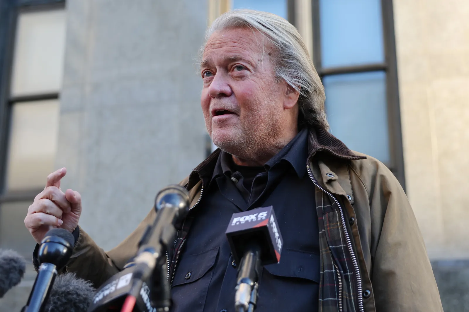 Trump Pardons Ross Ulbricht After Urging Death Penalty For Drug Dealers -  Newsweek