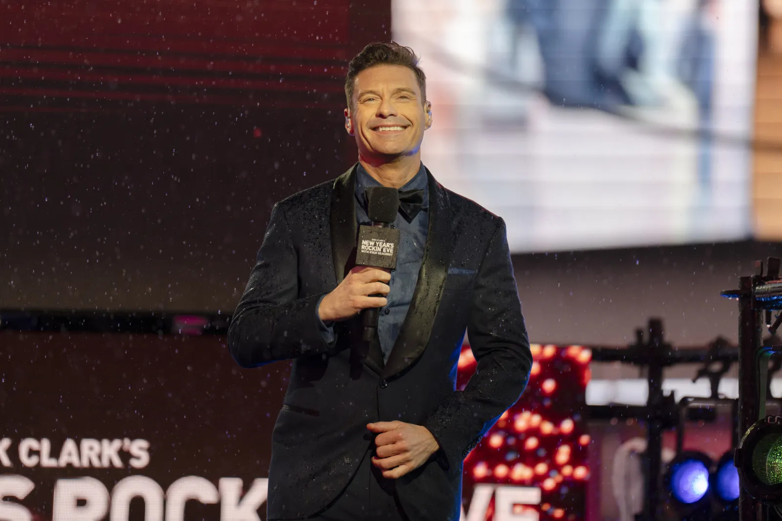 Ryan Seacrest Knocked to Ground by Excited ‘Wheel of Fortune’ Contestant