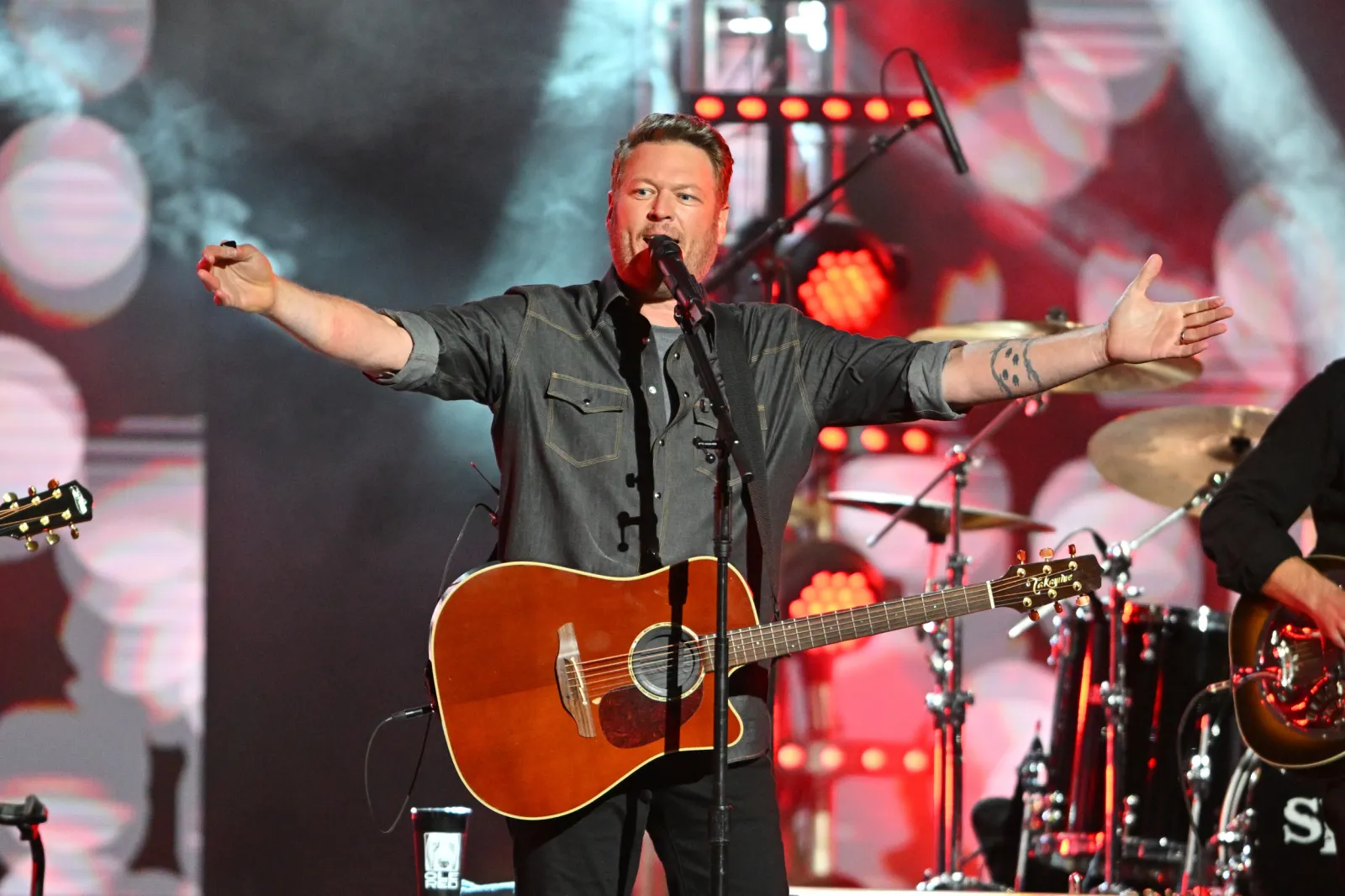 Blake Shelton Calls Body Modification 'The Worst Mistakes of My Life' -  Newsweek