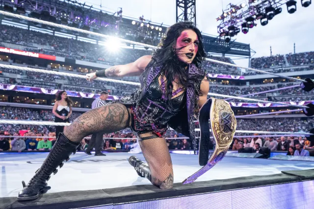 Ruby Riott Rhea Ripley Rhea Ripley Reveals Creepy WWE Fan Showed Up At Her Home On Valentine's ...