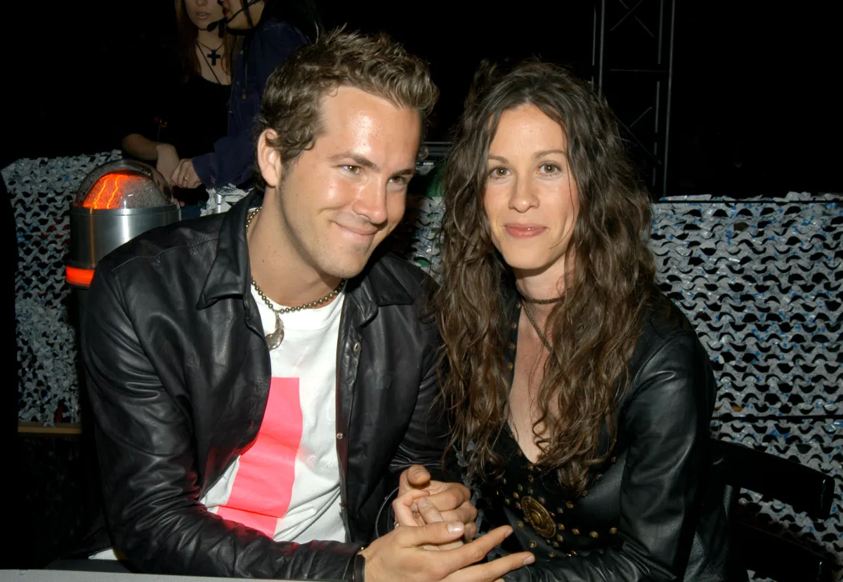 Alanis Morissette Talks Ryan Reynolds Split in Resurfaced Video Newsweek(01)