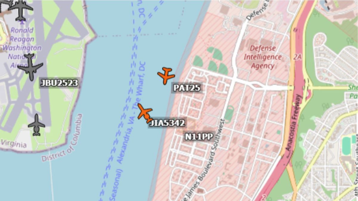 DC Plane Crash Radar Shows Helicopter Flight Path Before Collision ...