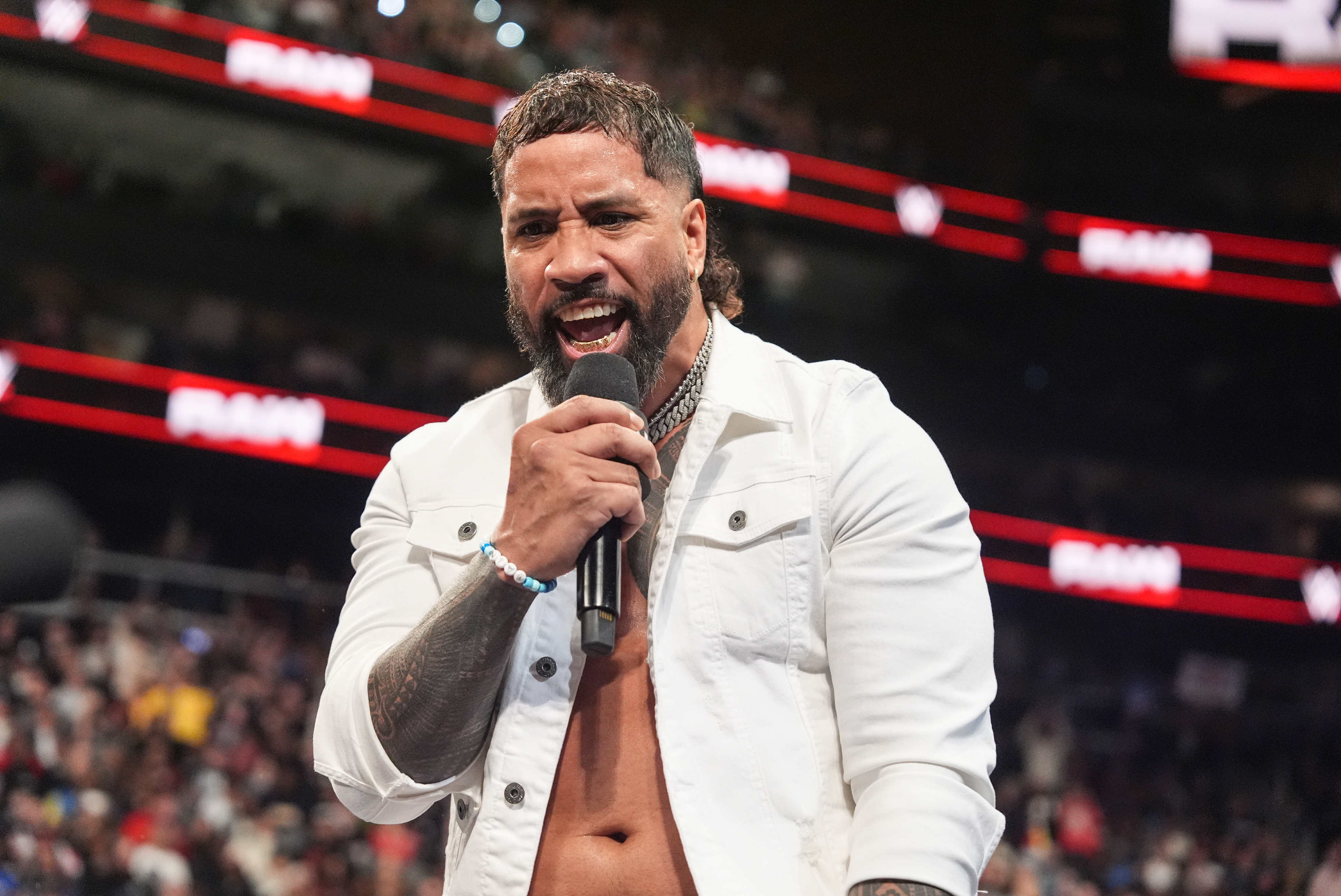 Jey Uso Gets Scared by WWE Fan at Airport in Viral Video