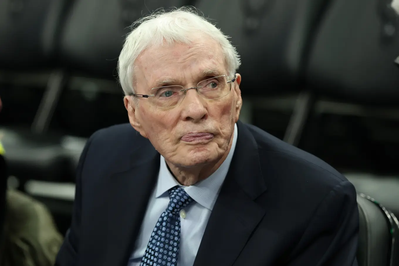 NBA World Reacts to Legendary Broadcaster, Coach Hubie Br... - Newsweek