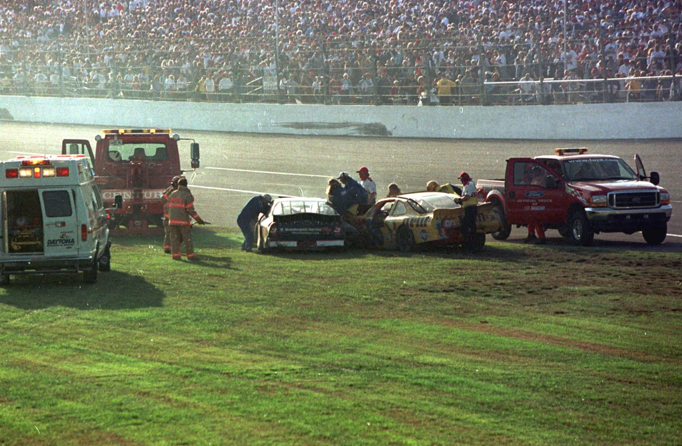 The Day the Racing Died: Remembering Dale Earnhardt’s Final Day at ...