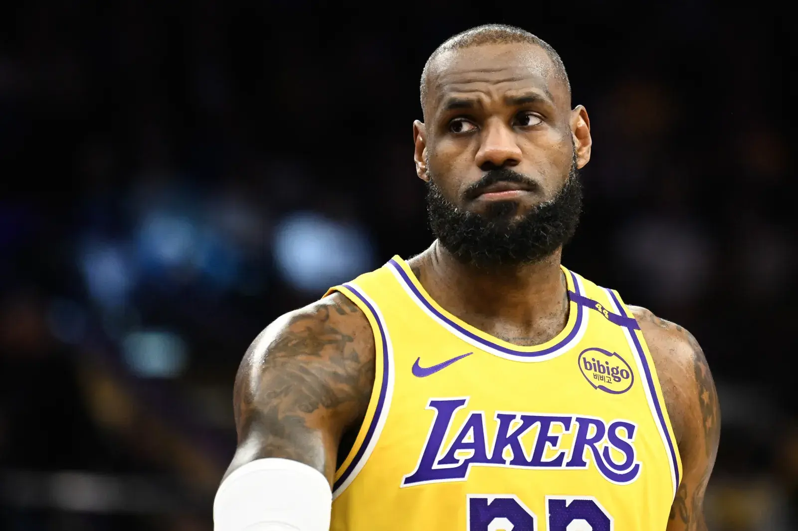 Lakers' LeBron James Blames Himself For Meltdown Against Bulls - Newsweek
