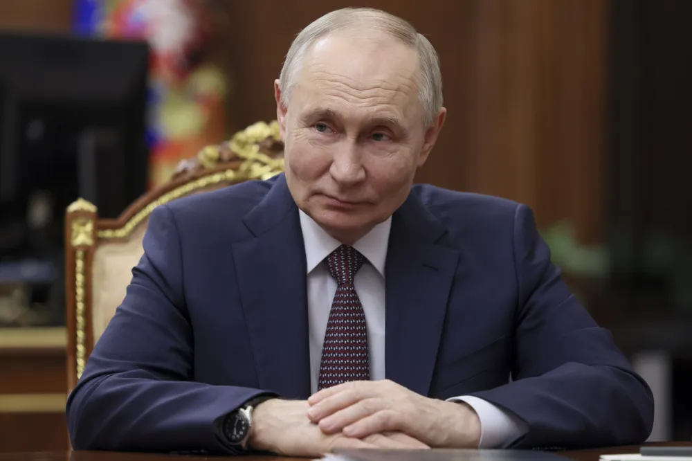 Russian Military Expert Warns Moscow ‘Must be Prepared’ for War With ...