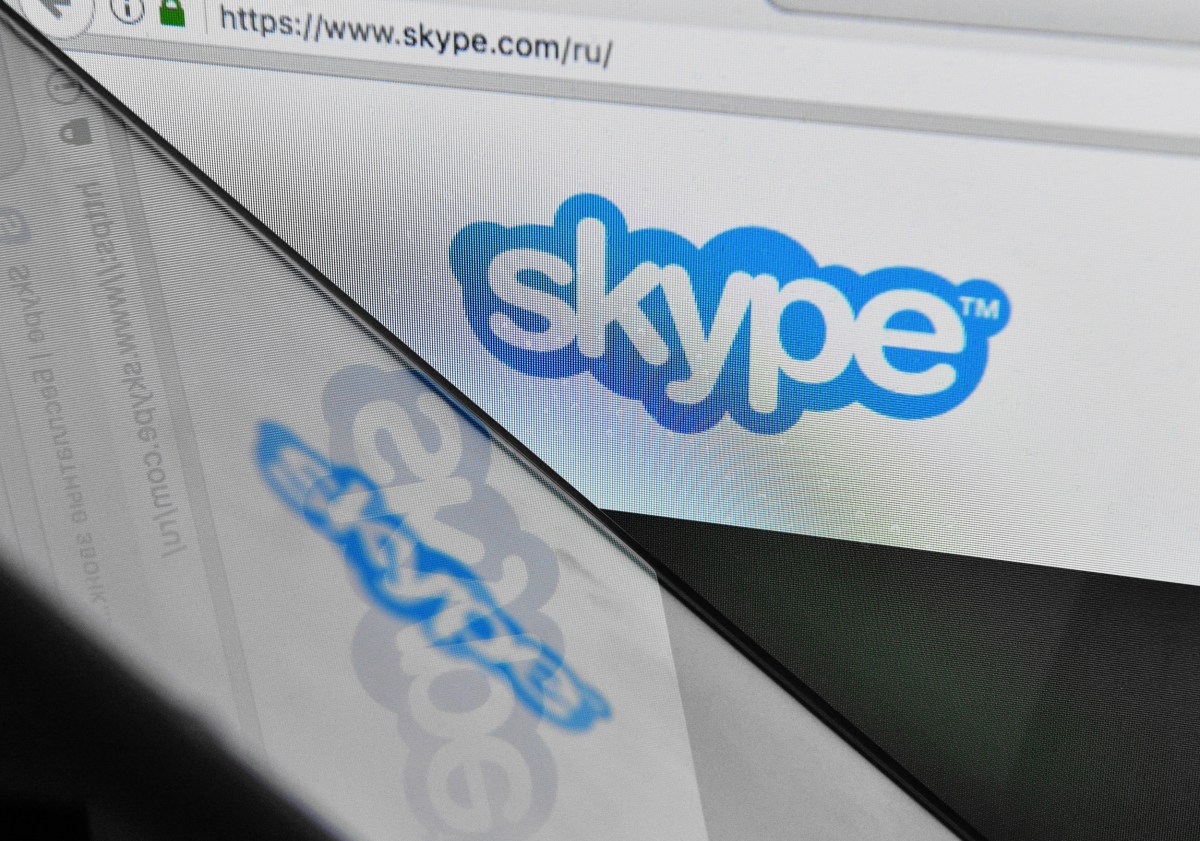 Why Microsoft is Shutting Down Skype—And 5 Chat Alternatives Newsweek