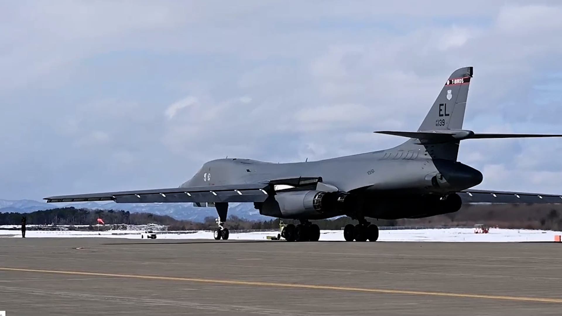 US B-1B bomber's trains for 'high demand operations' at