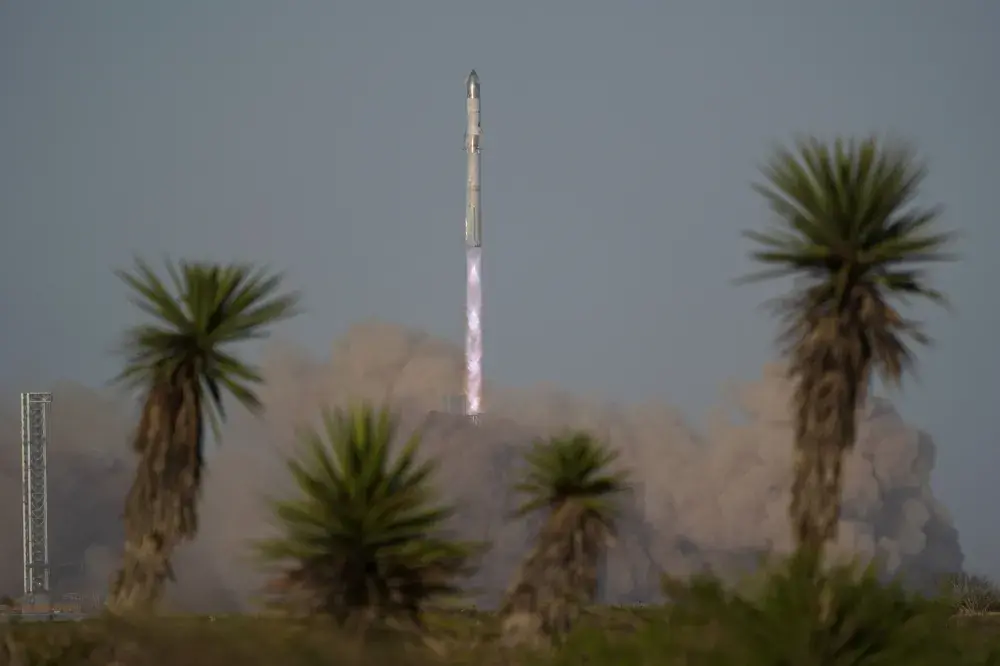 SpaceX Says Second Consecutive Starship Test Failure Offers ‘Lessons’