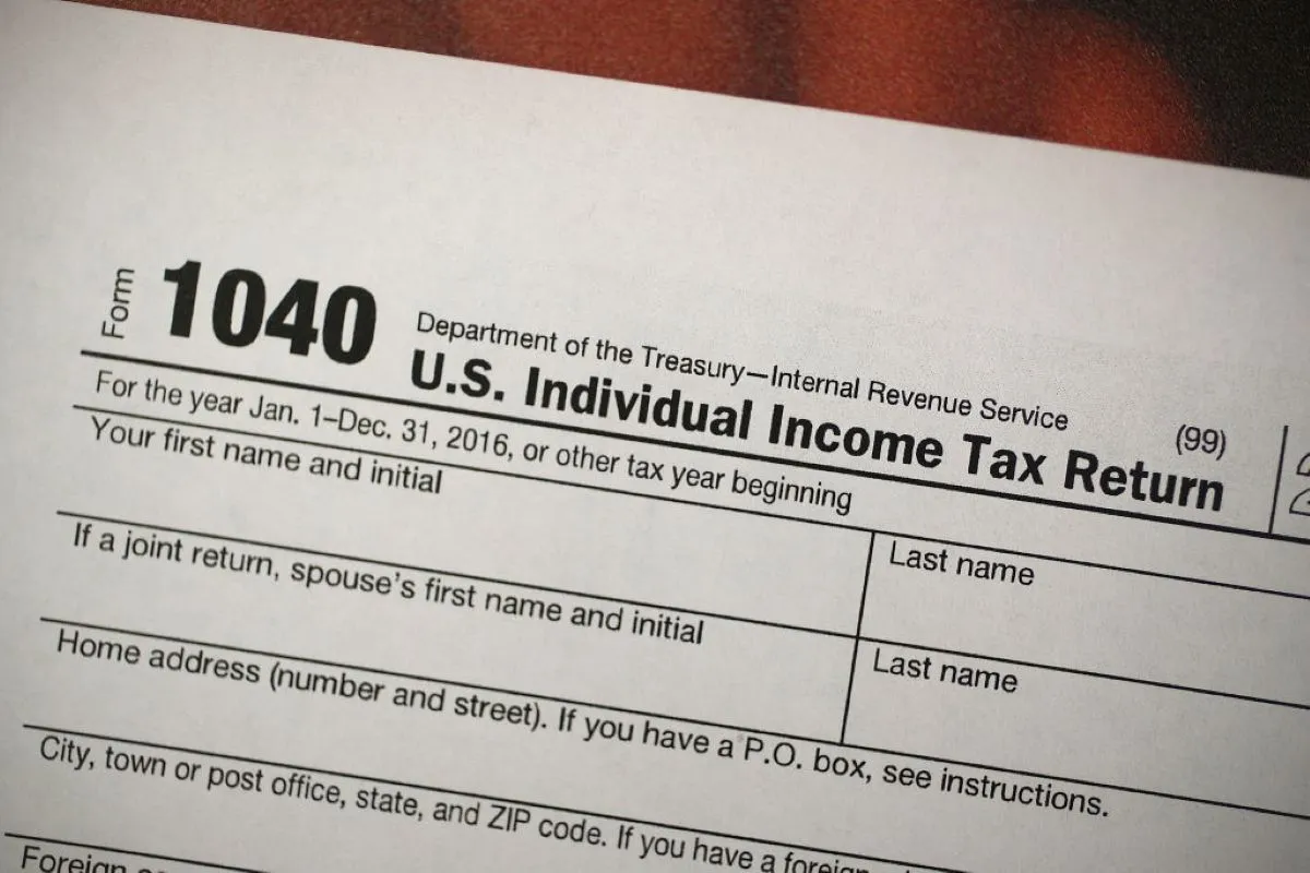 When Are Taxes Due? What Happens if You Don’t Pay Taxes or File Late ...