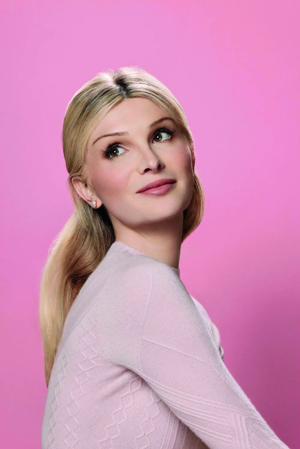 Dylan Mulvaney News & Latest Pictures From Newsweek.com