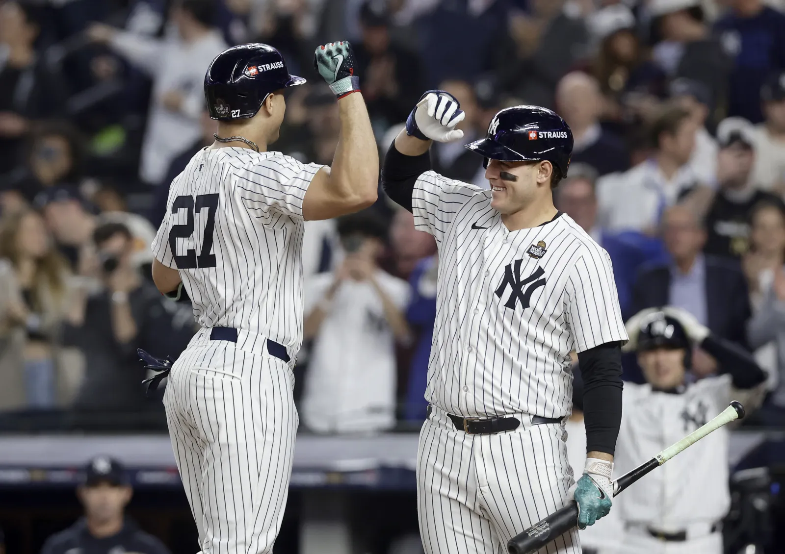 Yankees Predicted To Reunite With Anthony Rizzo As Giancarlo Stanton ...