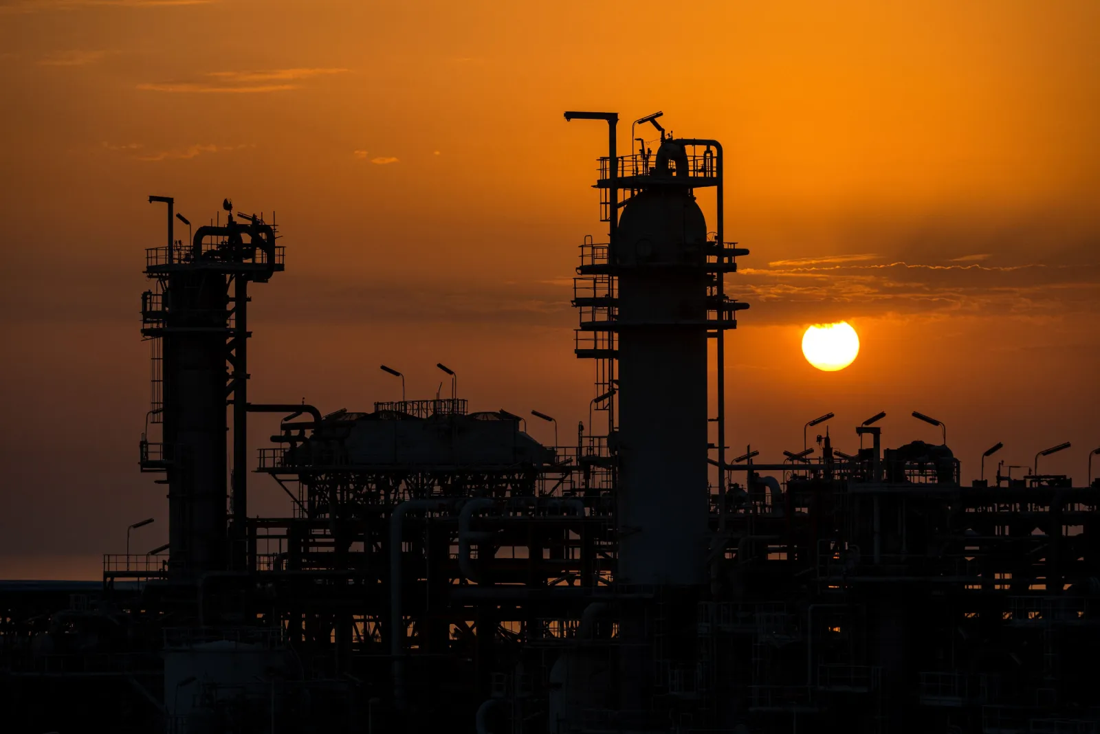 Teapot Refiners US Targets China’s ‘Teapot’ Oil Refiners to Choke Iran - Newsweek
