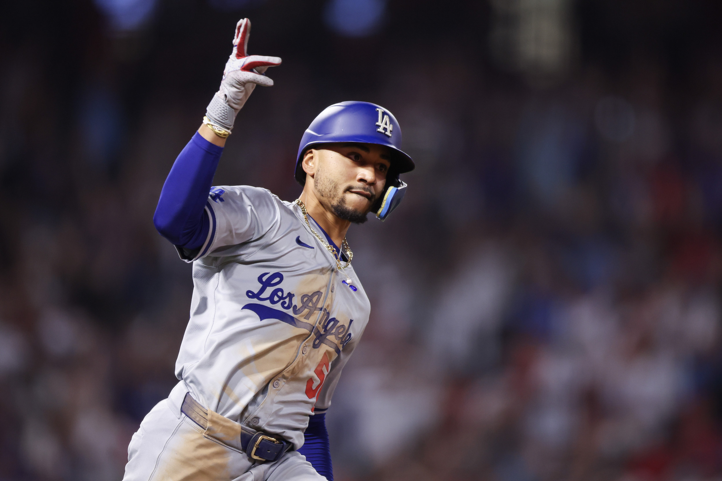 Dodgers' Mookie Betts Has 5-Word Comment on Illness Jeopardizing