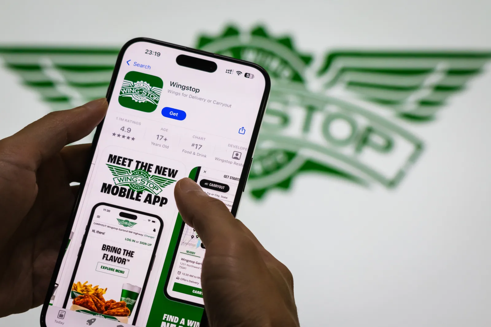 Wingstop Customres T-Mobile Wingstop Offer Sends Customers into Frenzy - Newsweek