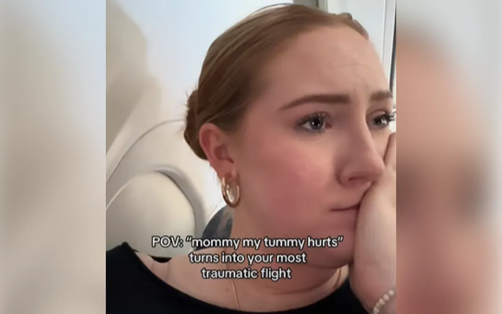 Woman Retching Mom Retching as 3-Year-Old Does the ‘Unimaginable’ Minutes Into Flight ...