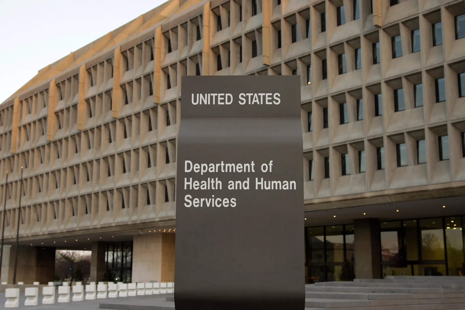 Mass layoffs begin at RFK Jr's Department of Health - Newsweek