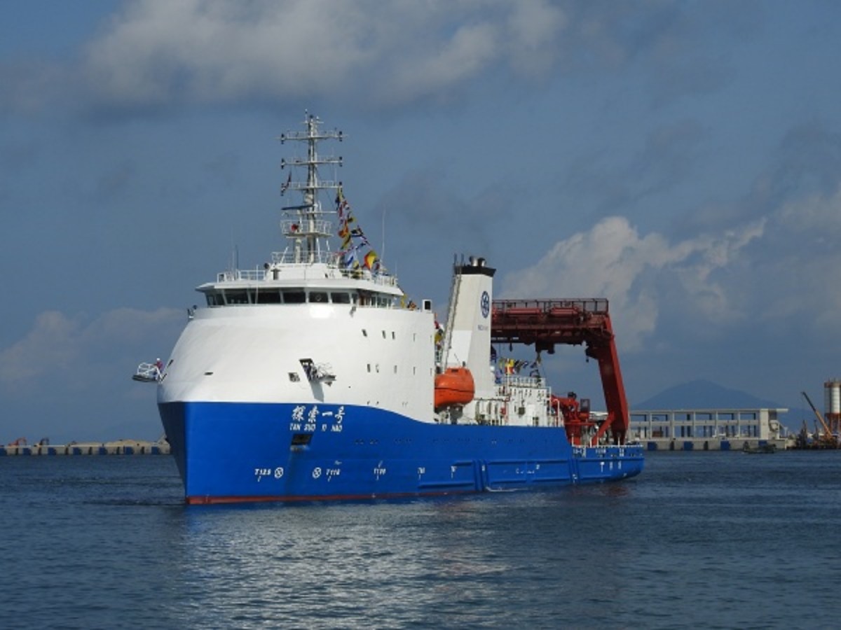 China Ship Spotted Lurking Over US-Taiwan Undersea Cable