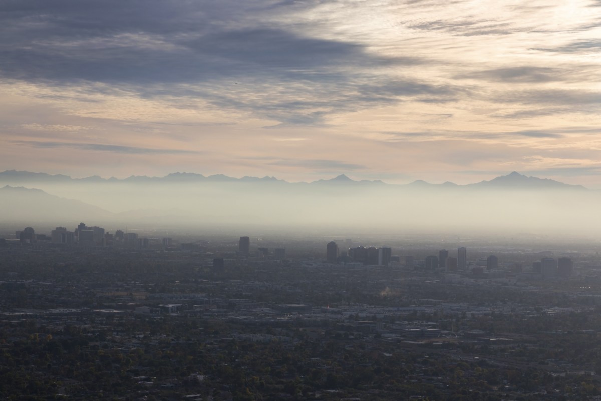 Thousands Urged To Stay Indoors In Arizona Over 'Hazardous' Air