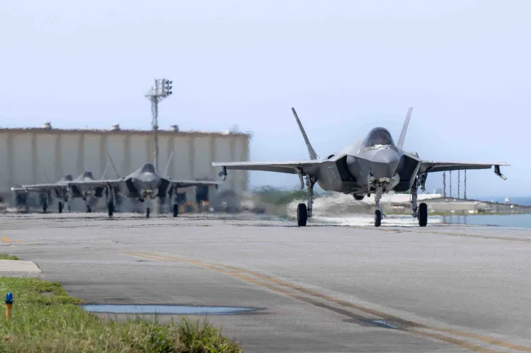US Doubles Stealth Jets Presence Near China - Newsweek
