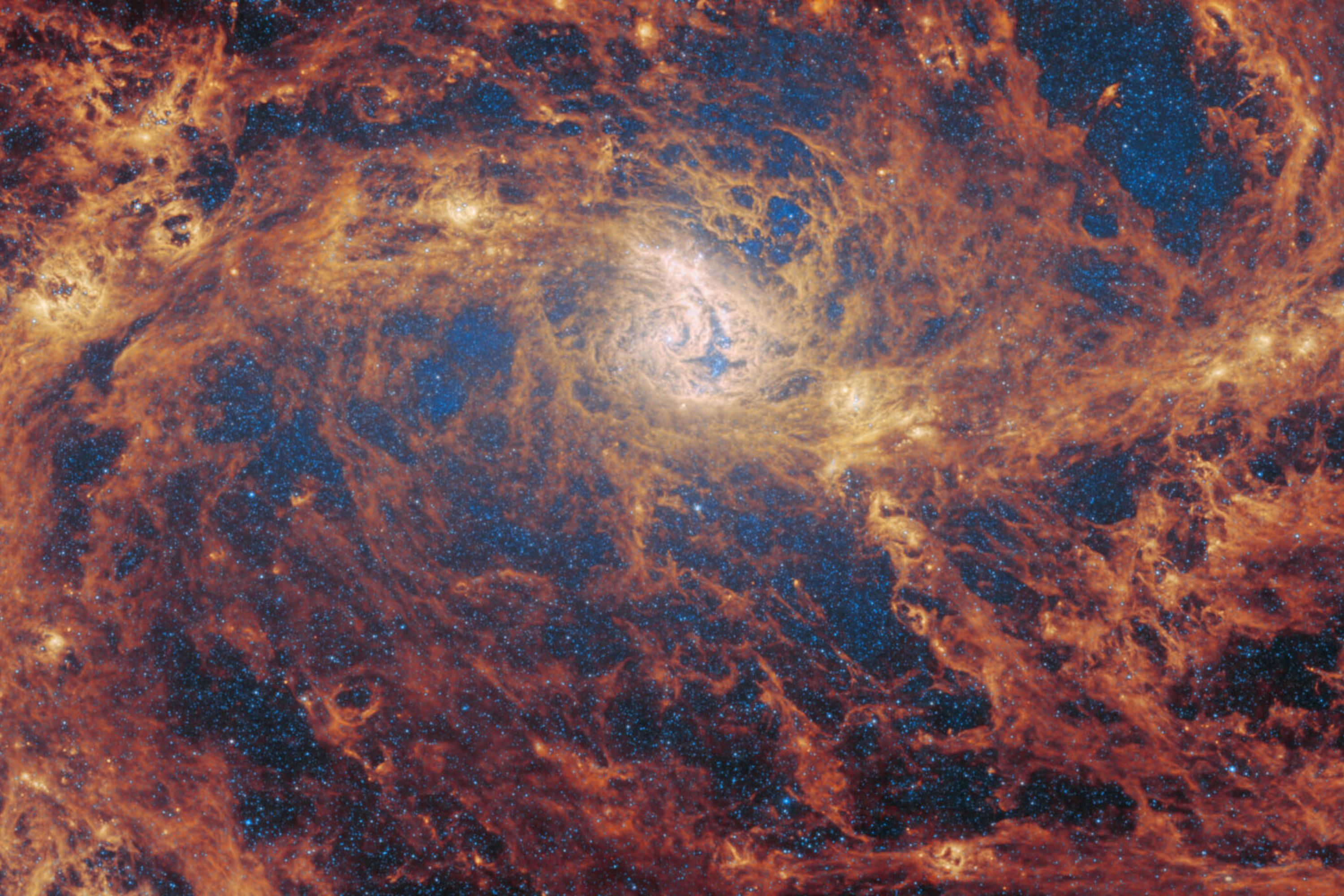 2633359-close-barred-spiral-