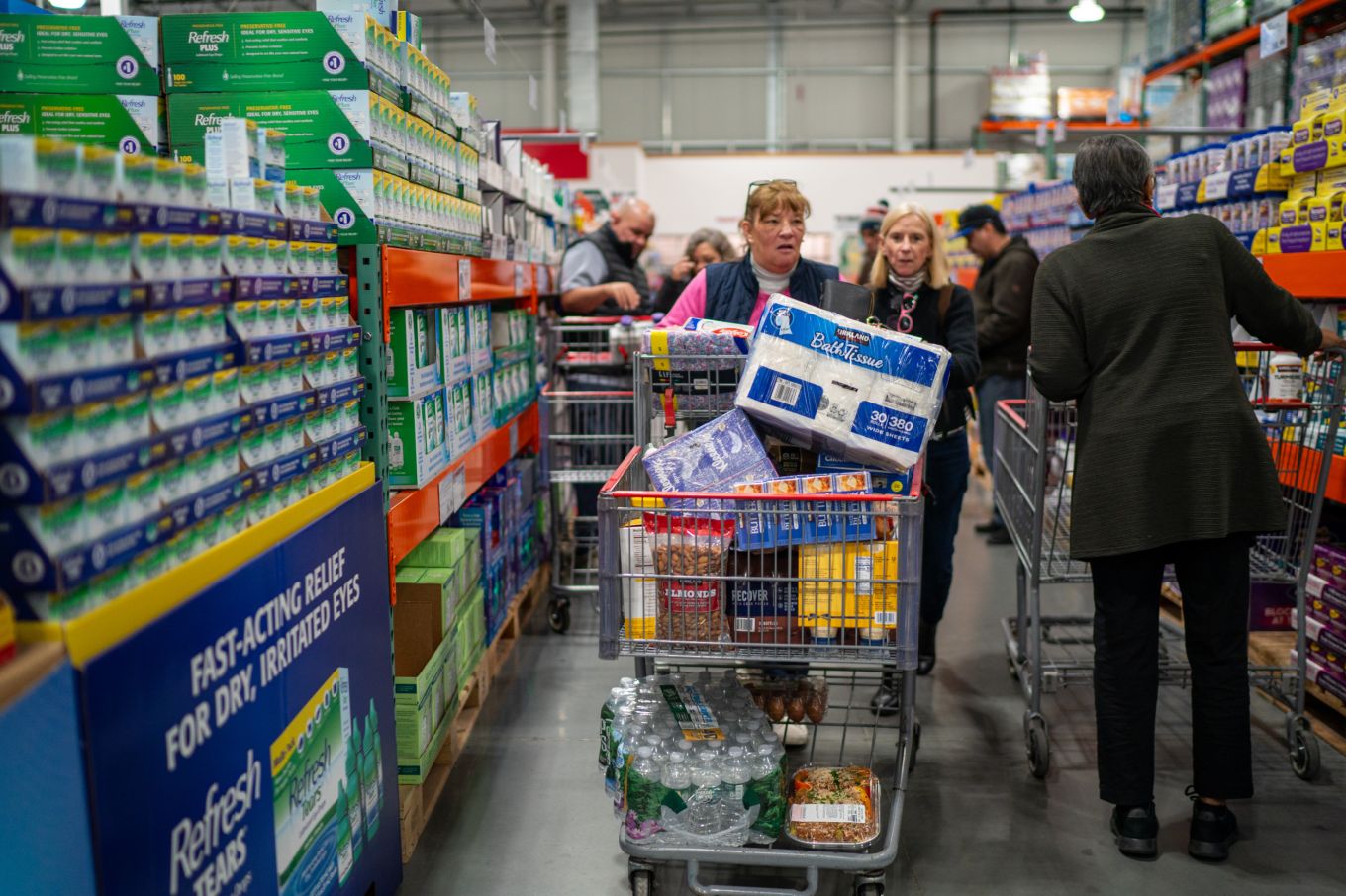 Americans Rushing to Shops Amid Tariff Fears: Data Shows - Newsweek