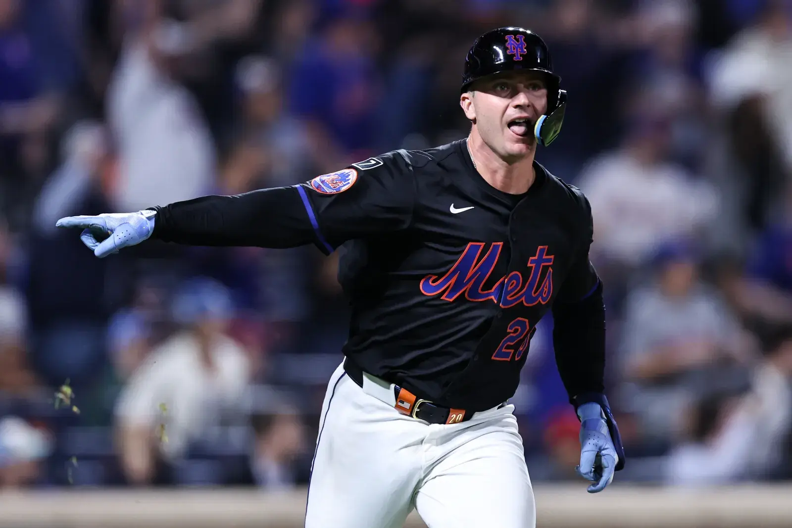 Pete Alonso Predicted to Bolt Mets on $240 Million Deal With Hated NL East Rival - Newsweek