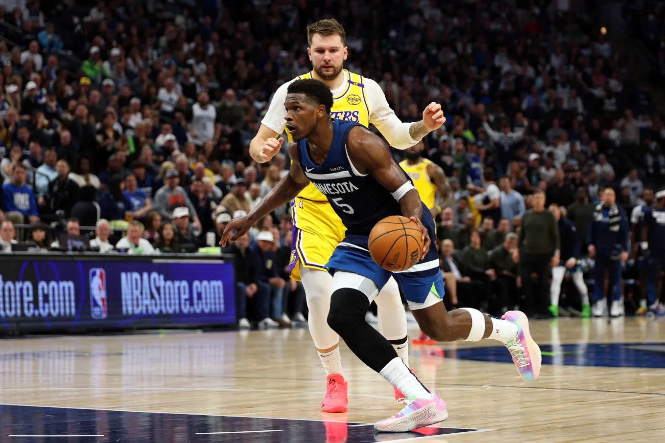 How to Watch Timberwolves vs Lakers Game 5: Live Stream NBA Playoffs ...