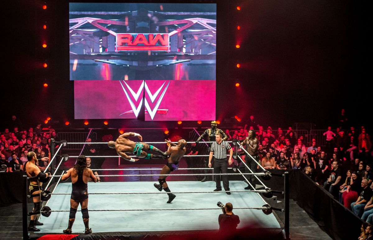 Injured WWE Star is Facing 'Worst Case’ Scenario - Newsweek