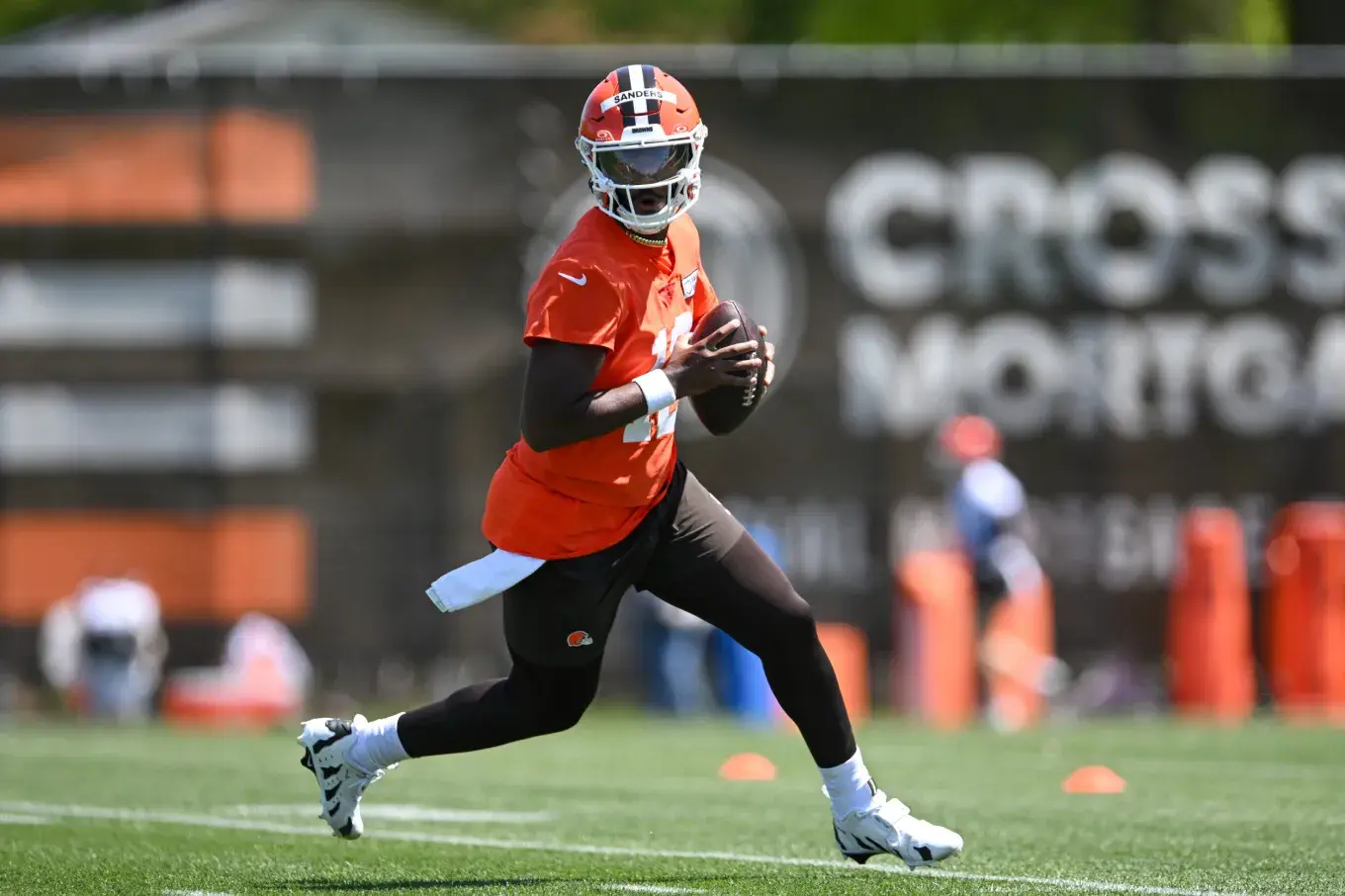 Browns HC Kevin Stefanski Gets Honest About Shedeur Sanders Work Ethic -  Newsweek