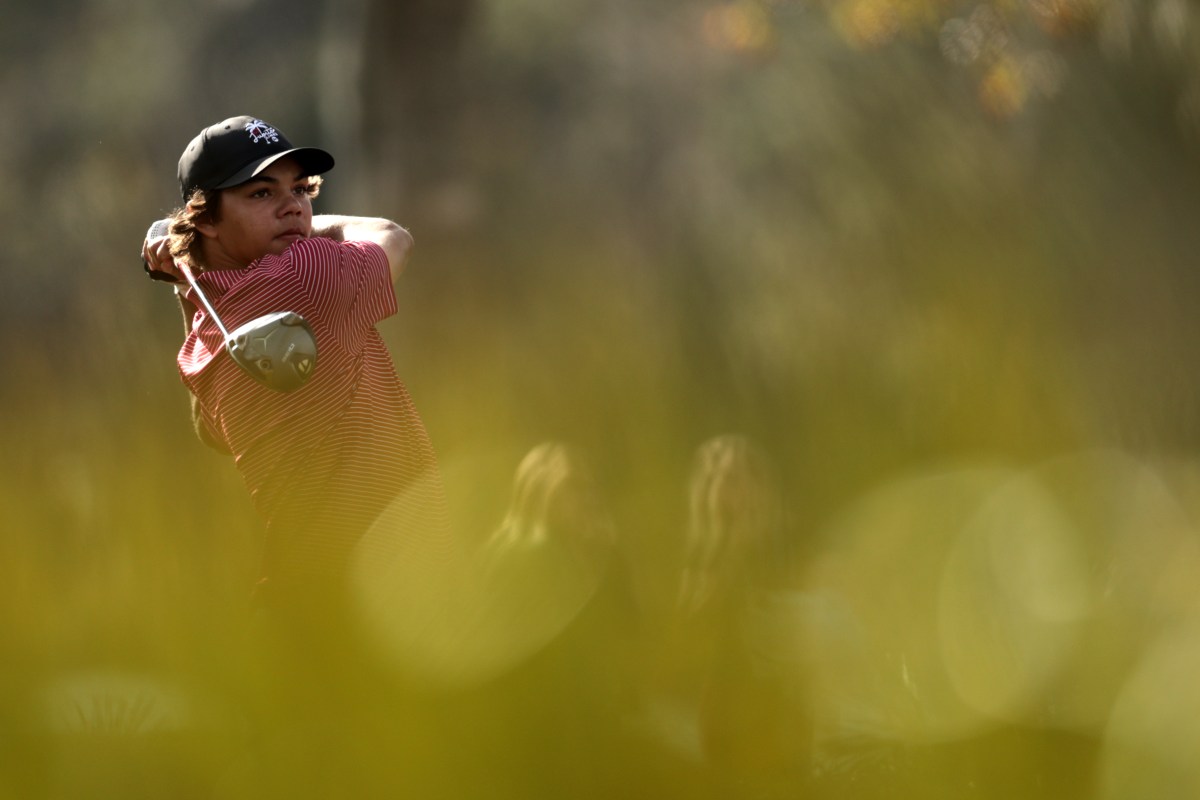 Charlie Woods Goes Nuclear, Blows Past Miles Russell, Field for 1st Win -  Newsweek