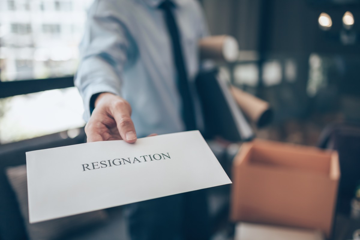 Worker Hands in Two Weeks’ Notice—Boss’s Reaction Stuns Internet - Newsweek