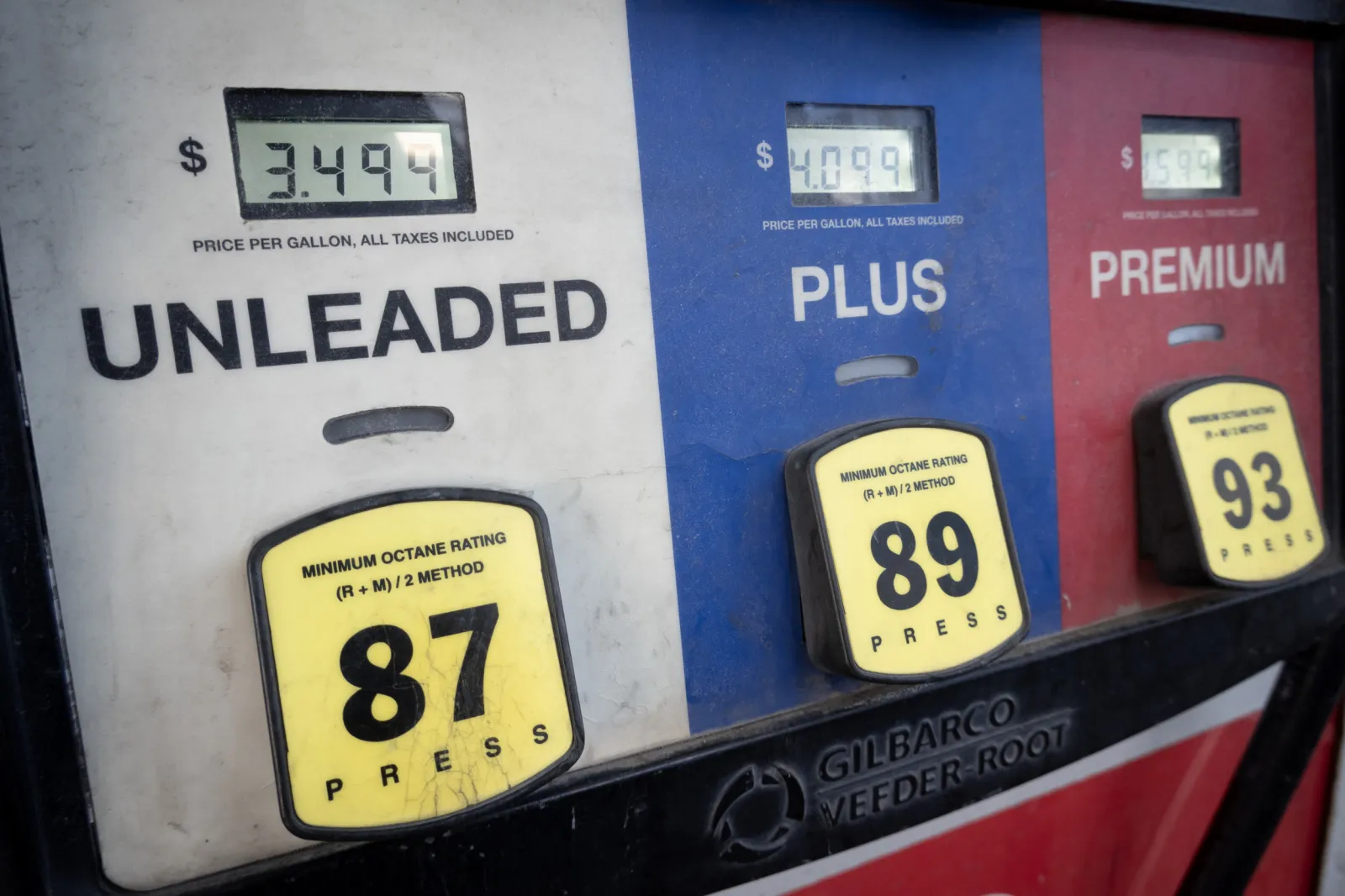 One Million Drivers Told To Avoid Gas Stations - Newsweek