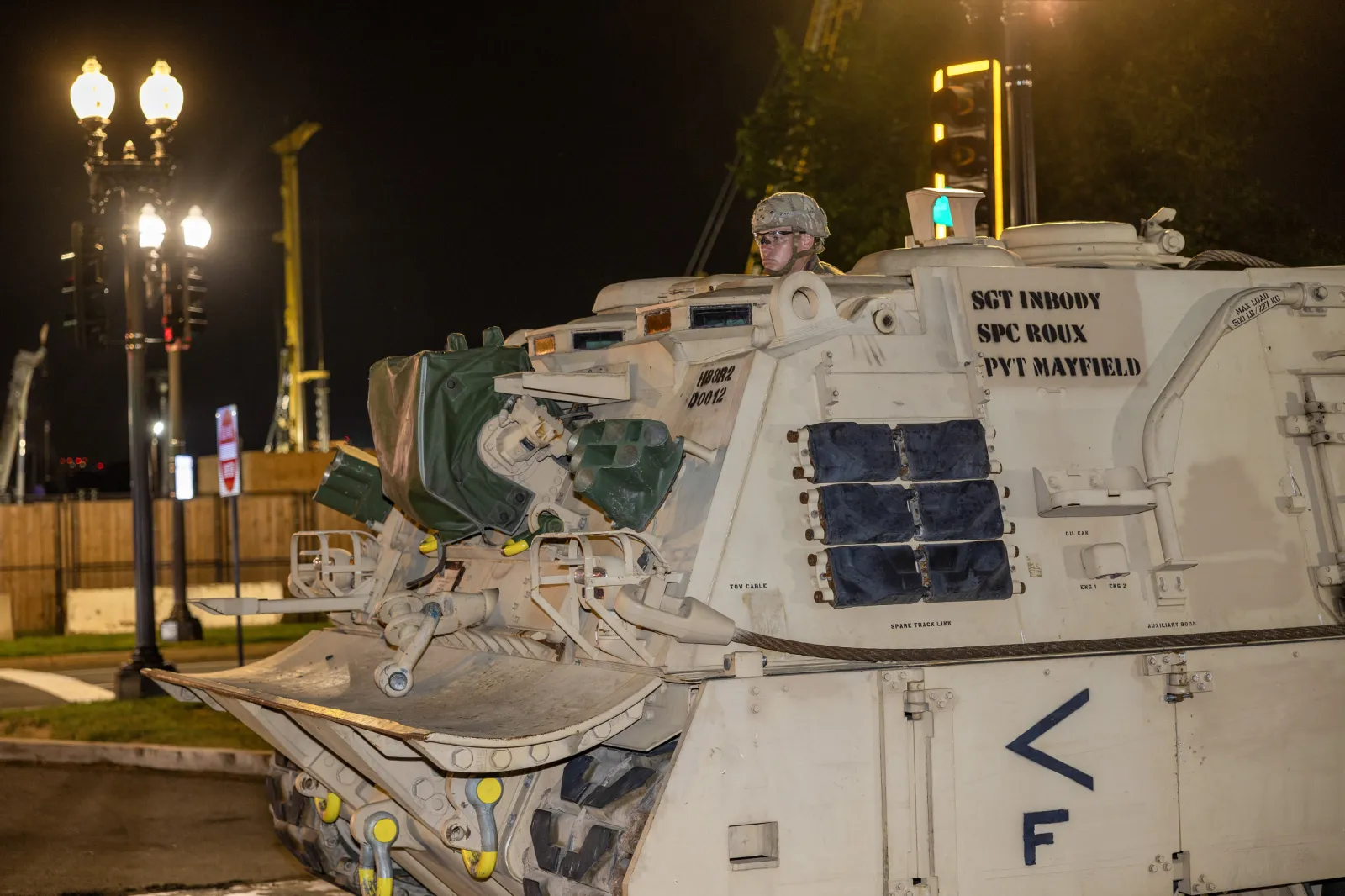 Tanks Roll Through Washington DC for Trump’s Military Parade: Photos ...