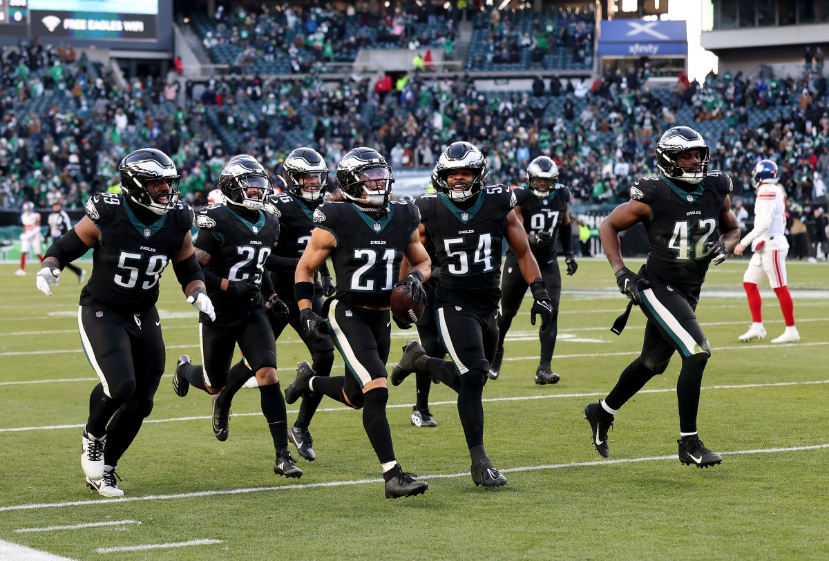 Eagles DC Announces Roster Shake-Up After Injury to Key Starter