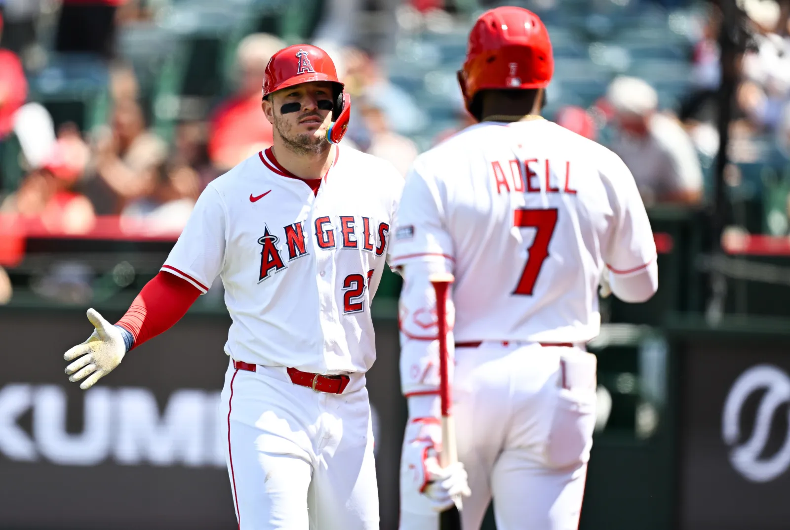 2669149-los-angeles-angels-outfielder-jo-adell.jpg?w=1600&quality=80&webp=1