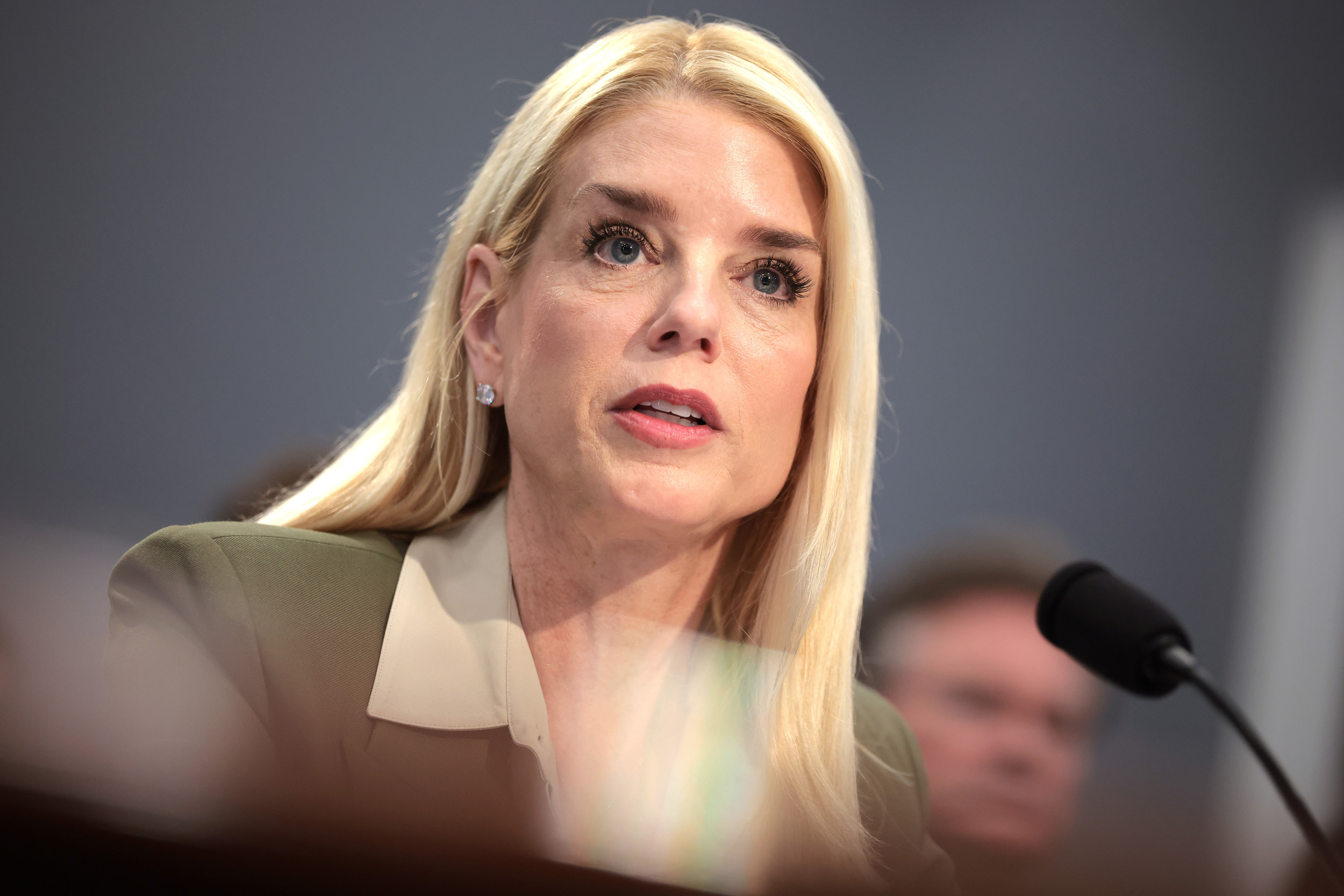 Pam Bondi Clashes With Democrats at Heated House Hearing - Newsweek