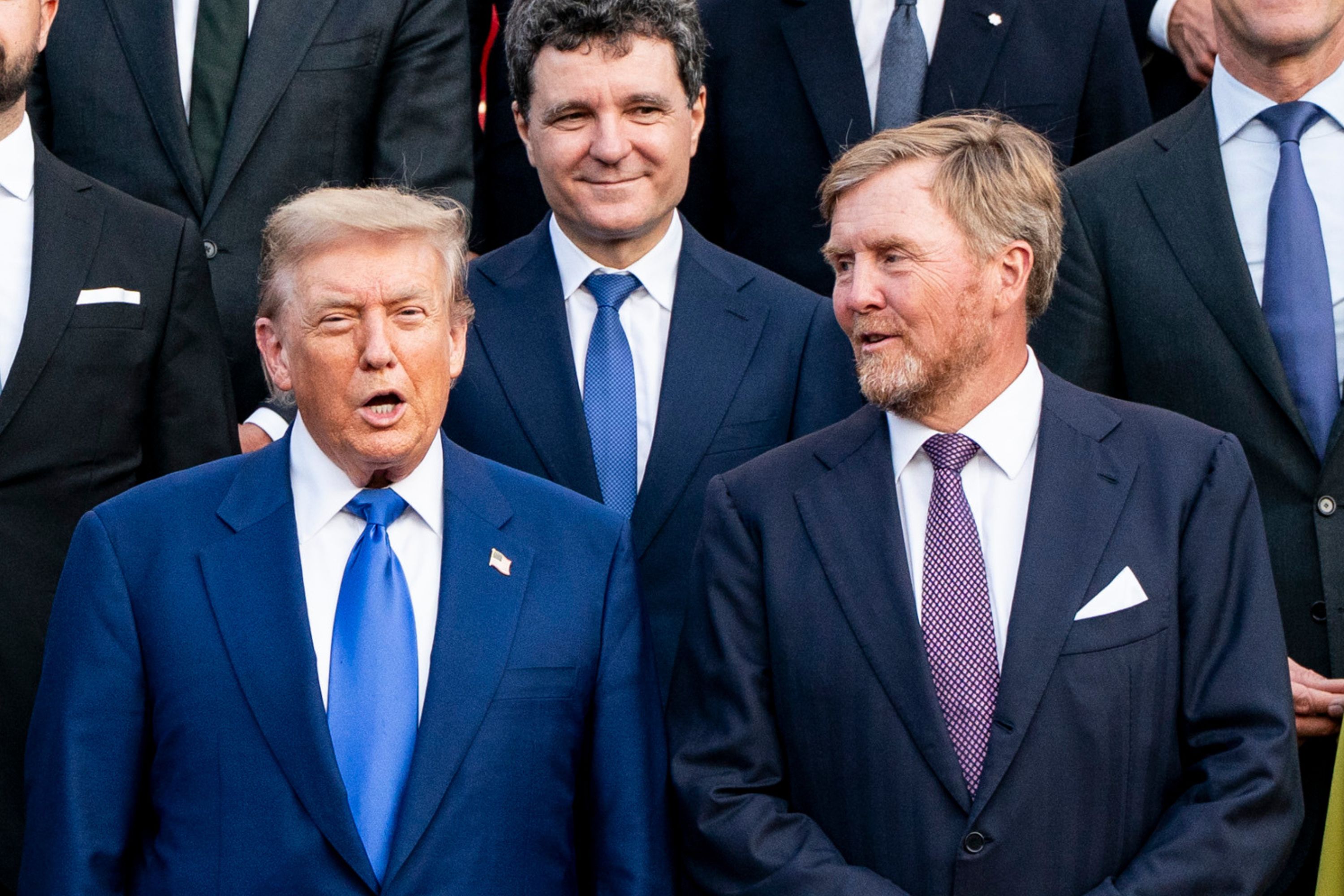 Donald Trump Meeting His Handshake Match Goes Viral - Newsweek