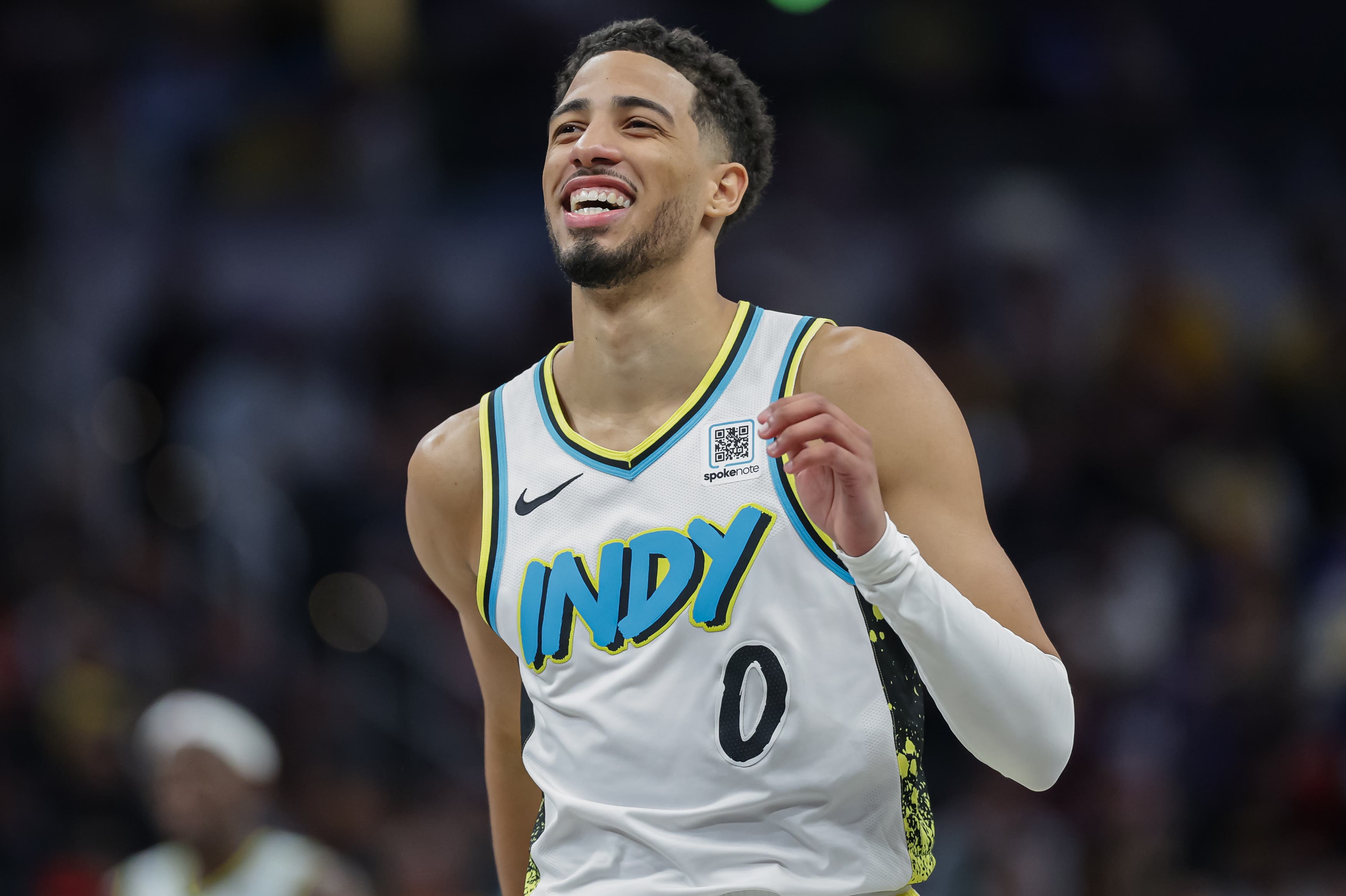 u*y様 Indiana Pacers Haliburton AUGmaeJer Tyrese Haliburton WINS GAME 1 😱 Late jumper gives Pacers