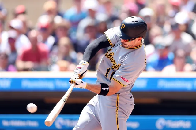 Yankees Urged To Avoid Potential Trade For Pirates' $106 Million All ...