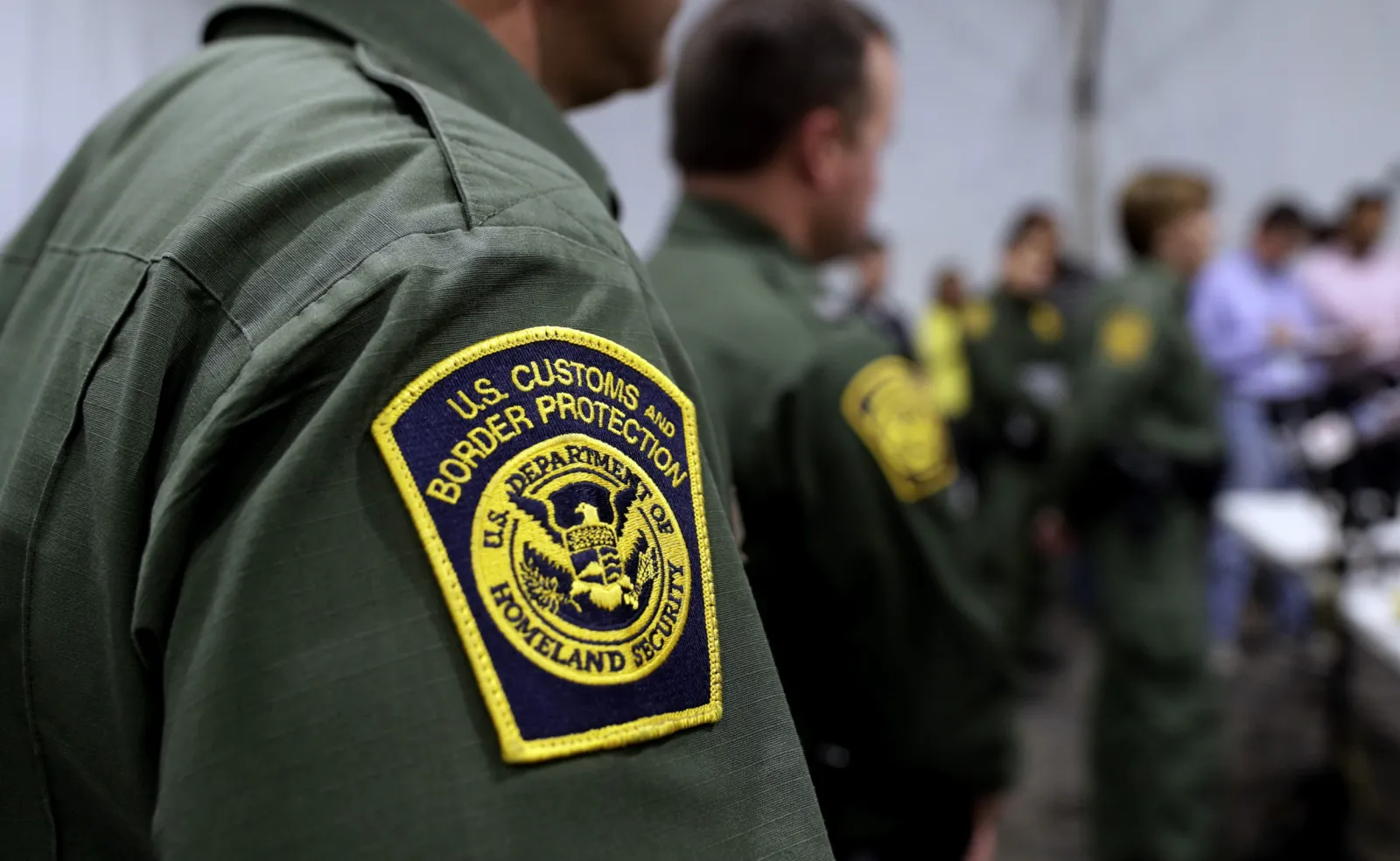 Video Shows ‘Ambushing and Shooting’ of CBP Officer in New York - Newsweek