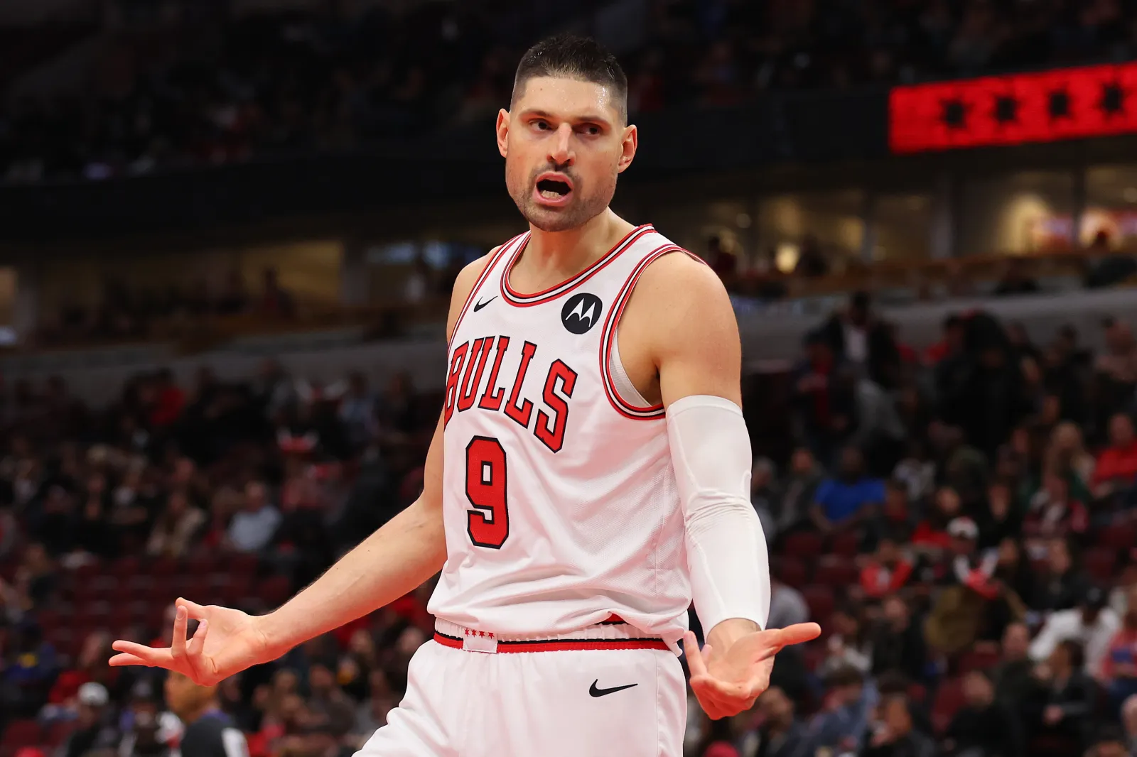 Bulls Receive Disappointing Nikola Vucevic Update: Report - Newsweek