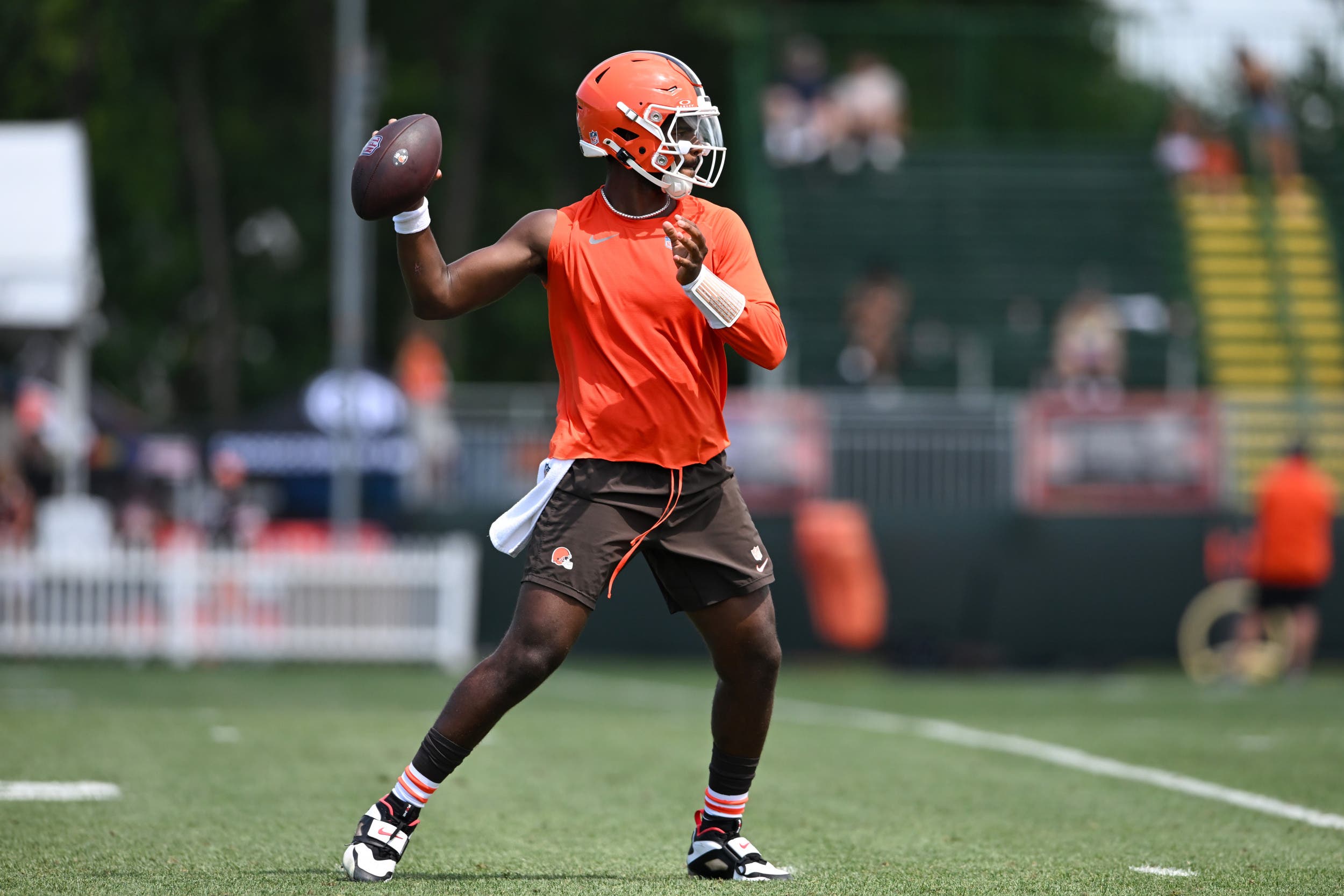 Cleveland Browns HC Gives Shedeur Sanders Training Camp Update - Newsweek