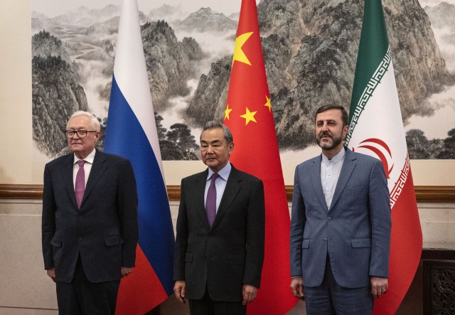 Irã Rússia China