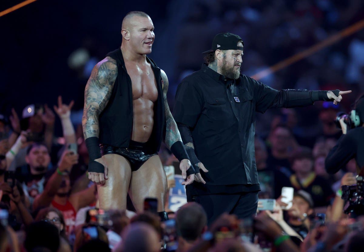 IShowSpeed Tries to RKO Randy Orton