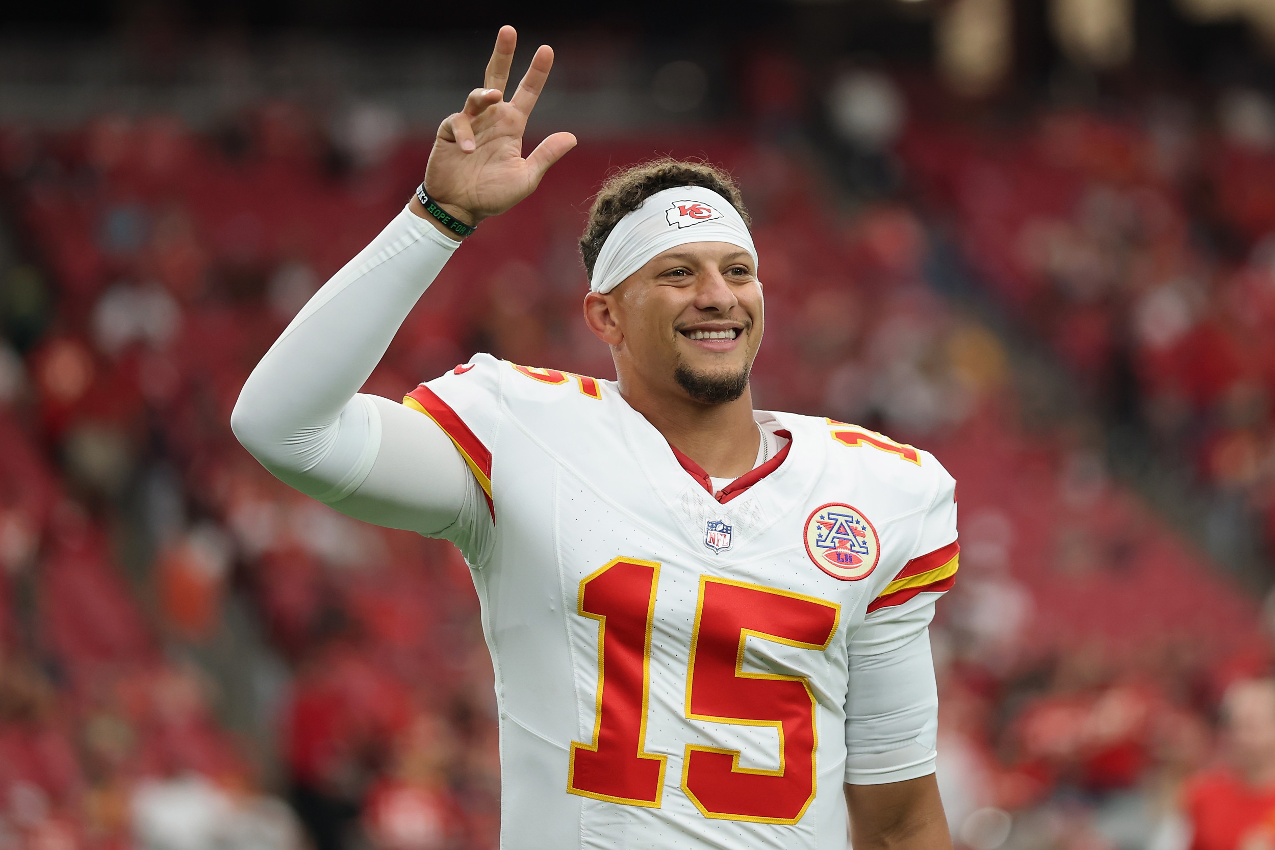 Chiefs QB Patrick Mahomes Sends Pointed Warning to the NFL - Newsweek