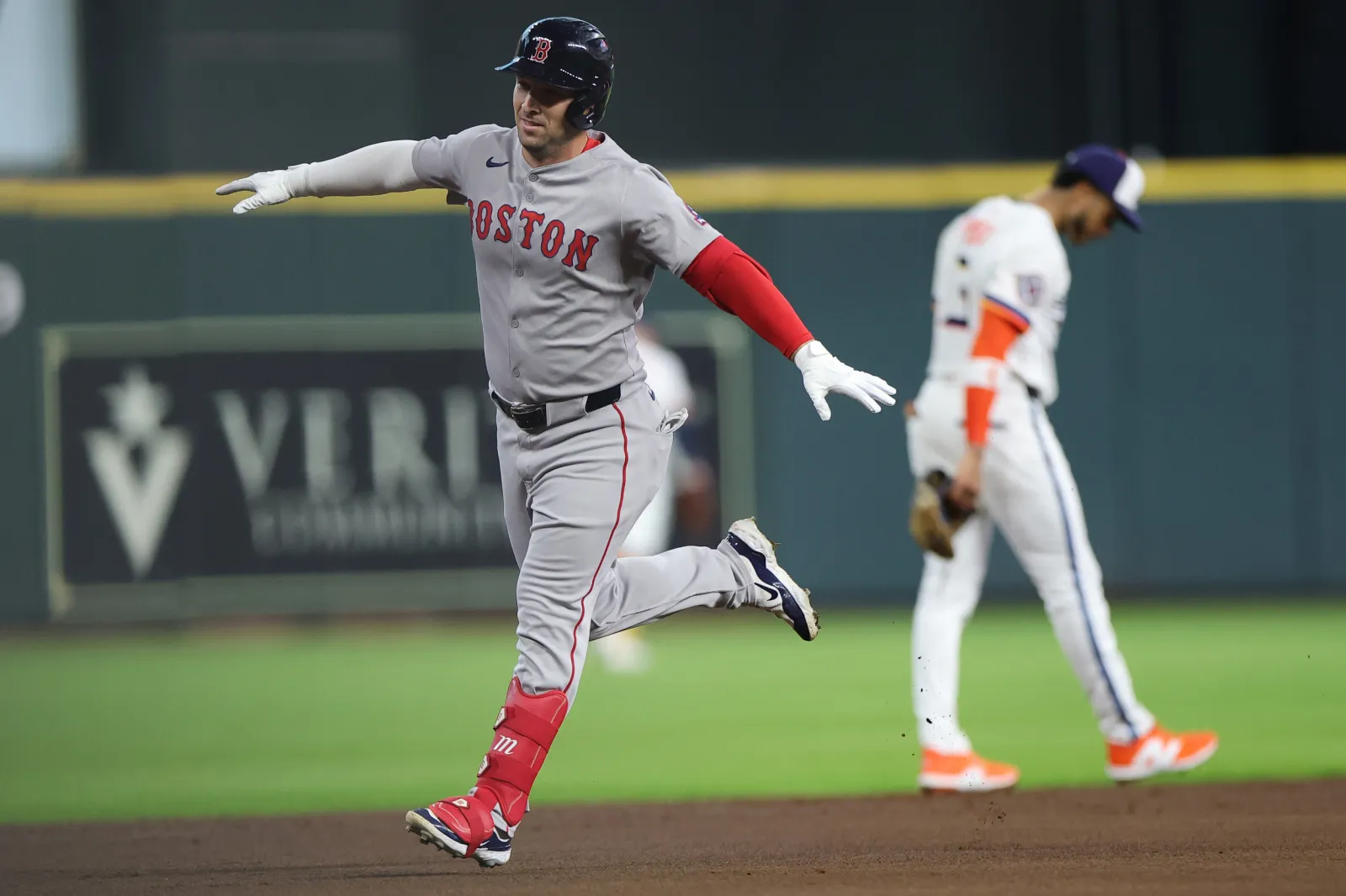 Mets Expected To Pursue Red Sox's $120M Alex Bregman In Free Agency - Newsweek